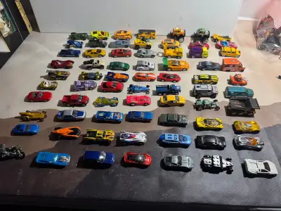 70 DIE CAST MODEL CARS, HOTWHEELS  MATCHHBOX, ETC, ASSORTED LOT,, View more