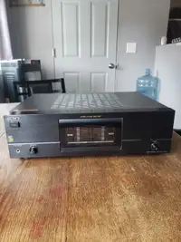 For sale,  Sony power amp.