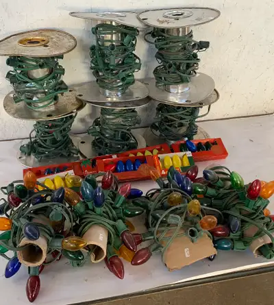 Christmas Light Strings 25’ Outdoor With Bulbs, View more