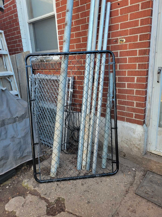 Gate 5ft high x 40" wide $80 & others  in Decks & Fences in London