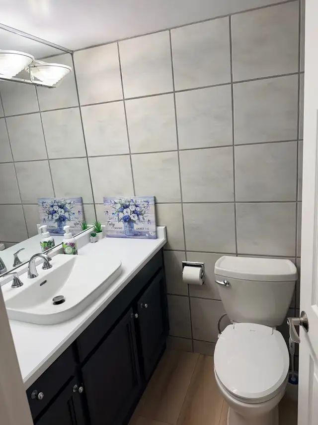 Short Term Rental- Victoria Inner Harbour in British Columbia in Canada - Image 11