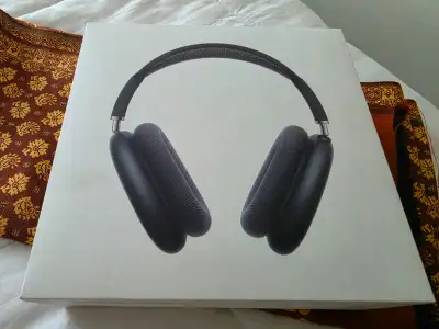 ***HEADPHONE ****APPLE AIRPODS MAX WITH/SMART CASE A3184 ****, View more