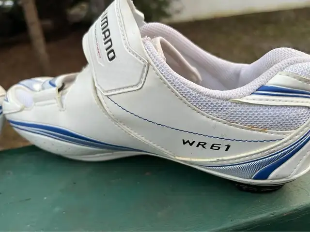Shimano wr61 womens road cycling shoes clipless us6.5 eu38 ladie in Clothing, Shoes & Accessories in Kingston - Image 9