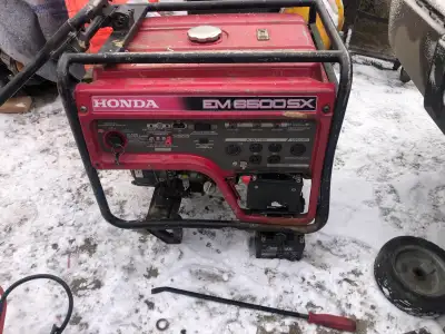 Honda EM6500SX Generator, View more