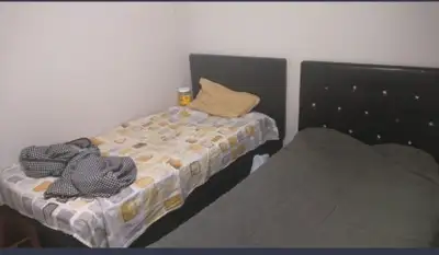 sharing room