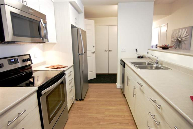 May 1st Sublet: 2 Bed/2 Bath with UG Parking at 50 Bison in Long Term Rentals in Winnipeg - Image 3