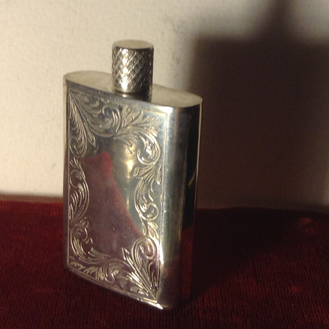 Vintage Silver Metal Bottle in Arts & Collectibles in Vancouver - Image 2