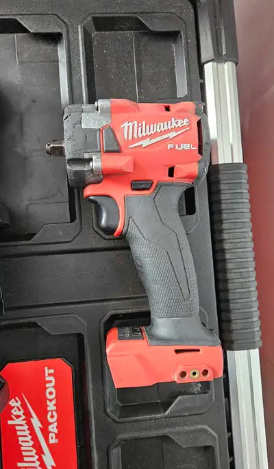 Milwaukee M18 Fuel 3/8inch Compact Impact wrench w/Friction ring, View more