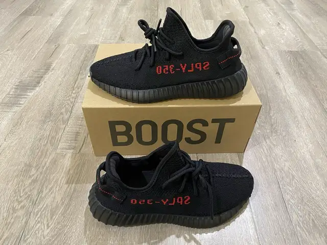 Yeezy Boost 350 v2 cp9652 men’s size 11.5 in Men's Shoes in Markham / York Region - Image 2