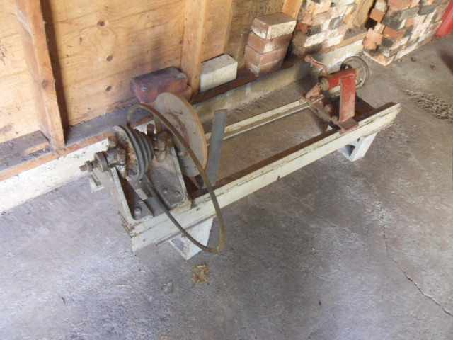 Wood lathe in Power Tools in Delta/Surrey/Langley - Image 2