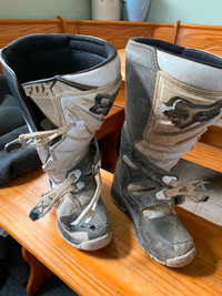 Fox dirt bike boots- size 8 men’s