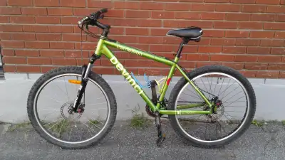 devinci comme neuf /montagne frein a disque /en aluminium//mise, View more