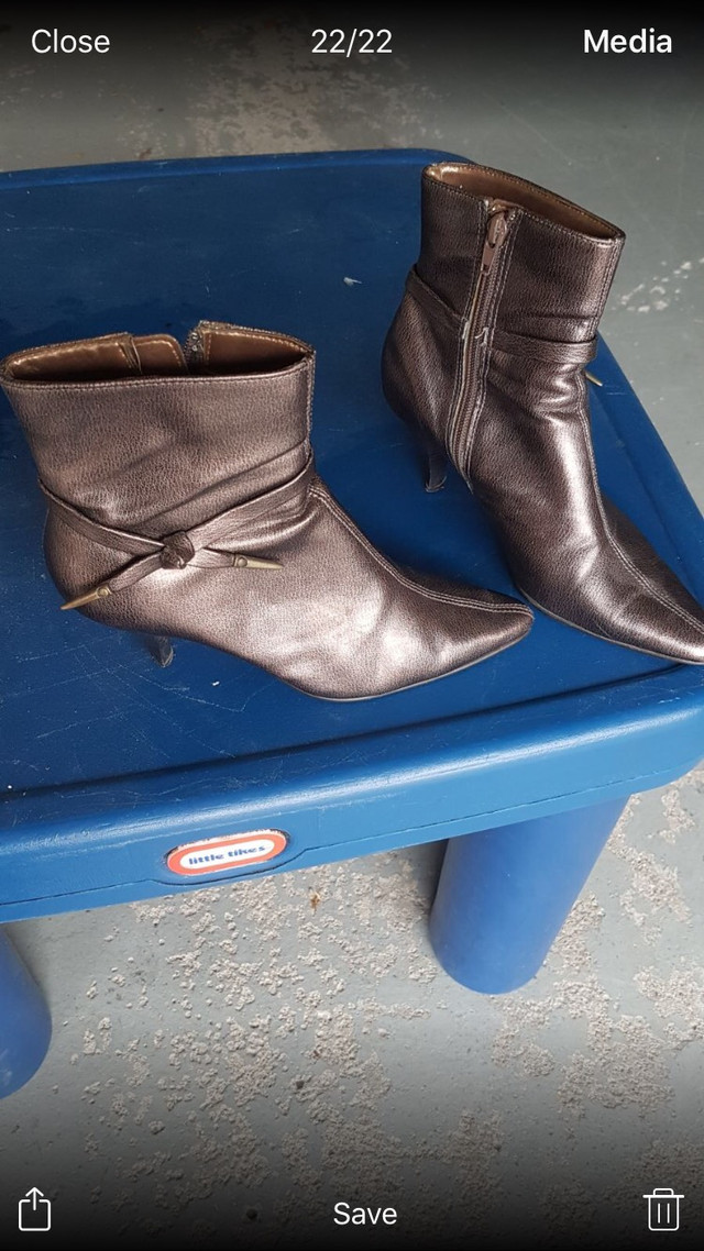 Bronze boots $30 in Garage Sales in Mississauga / Peel Region