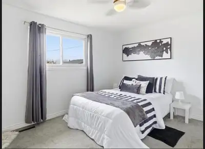 2133 Manitoba Avenue (Tyndall Park) 1 bedroom is available for rent in a 3 bedroom home. $650 for 1...
