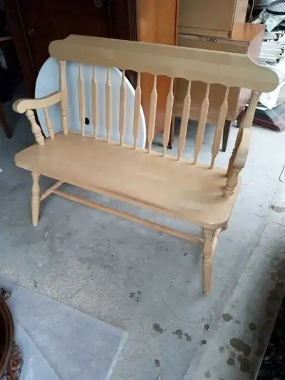 Up for sale is a Very Nice Solid Wood Bench that could be used Indoors or Outdoors. With a High Back...