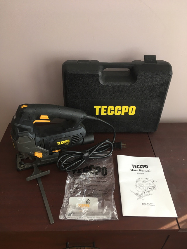 TECCPO 78201 JIG SAW / JIGSAW POWER TOOL - BARELY USED in Power Tools in Belleville