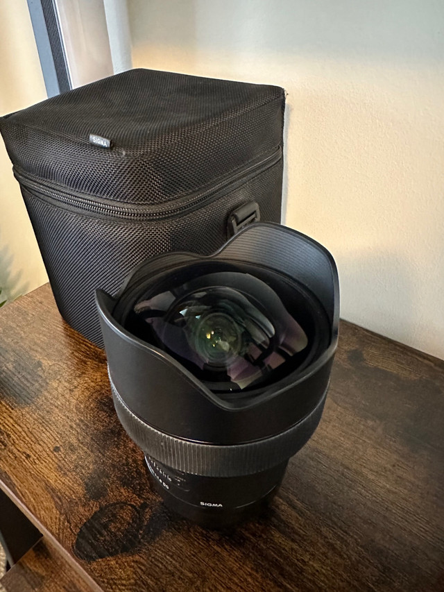 Sigma 14mm f1.8 EF Lens (Canon) in Cameras & Camcorders in Hamilton - Image 2