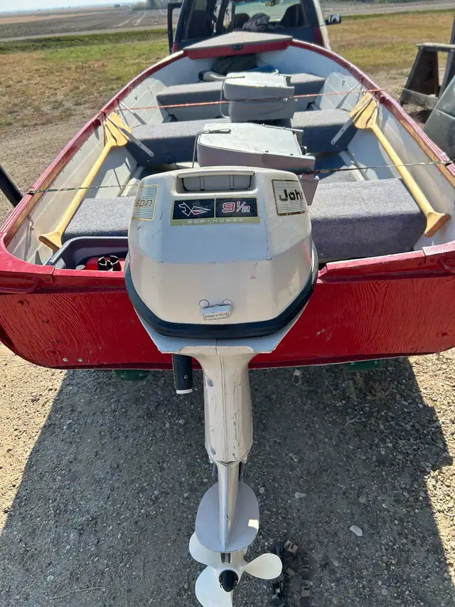 14’ Aluminum Boat, Motor, Trailer in Powerboats & Motorboats in Swift Current - Image 5