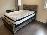 Double size Bed with mattress and boxspring - barely used!!