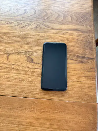 iPhone 11, 64G (2 de 2), View more