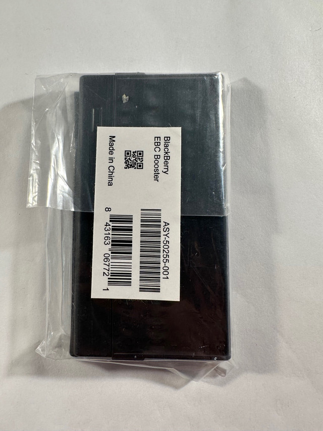 BlackBerry Z10 Extra Battery Charger in Cell Phone Accessories in Oshawa / Durham Region - Image 2