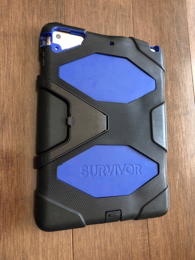 Survivor iPad Case - Blue in iPad & Tablet Accessories in Ottawa - Image 2