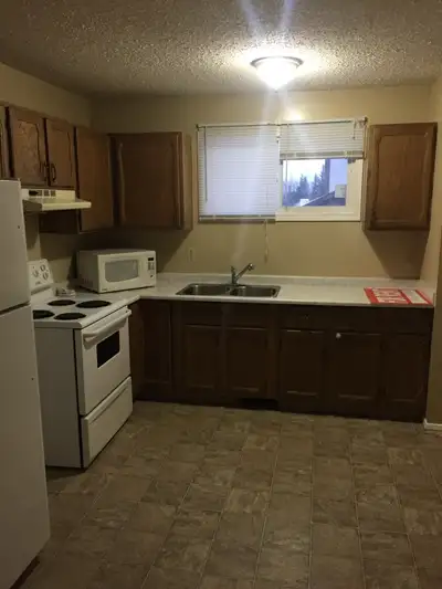 3 bedroom for rent RMH