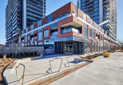 Brand New 2 Bed 2 Bath Corner Unit Condo For Rent Oshawa