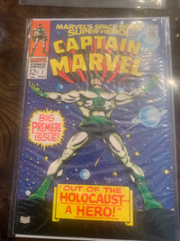 Captain Marvel #1 Premiere Issue NM/M