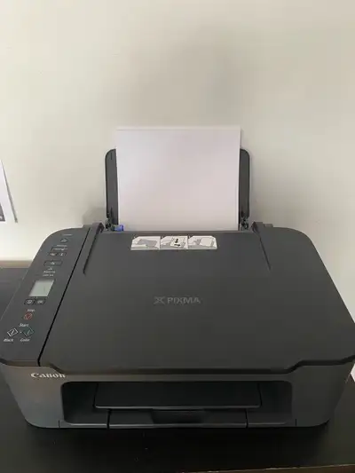 Imprimante Canon Pixma TS3420 Bon état, avec cartouches d’encre et carton d’origine Négociable dans...