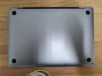 Macbook Pro 13" 2020 ▃▅▆█ 619$ █▆▅▃, View more