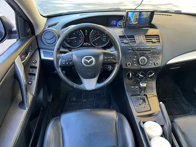 Mazda 3 SkyActive 2012 596423606451589125