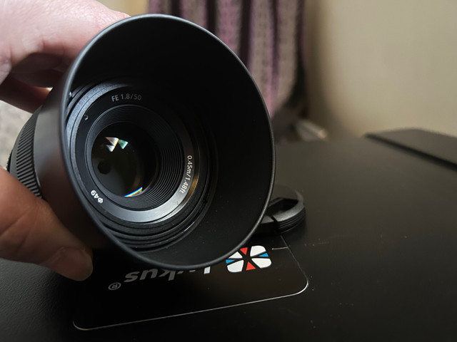Sony SEL 50 mm f/1.8 lens in Cameras & Camcorders in Calgary - Image 2