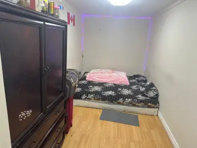 room for rent