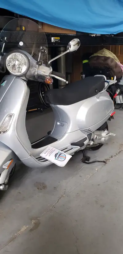 2008 vespa lx150 grey with 12000 kilometers in good condition if ad is up still available please don...