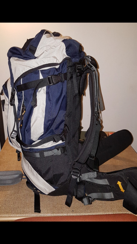 Jack Wolfskin Agadir II backpack. in Fishing, Camping & Outdoors in Charlottetown - Image 2