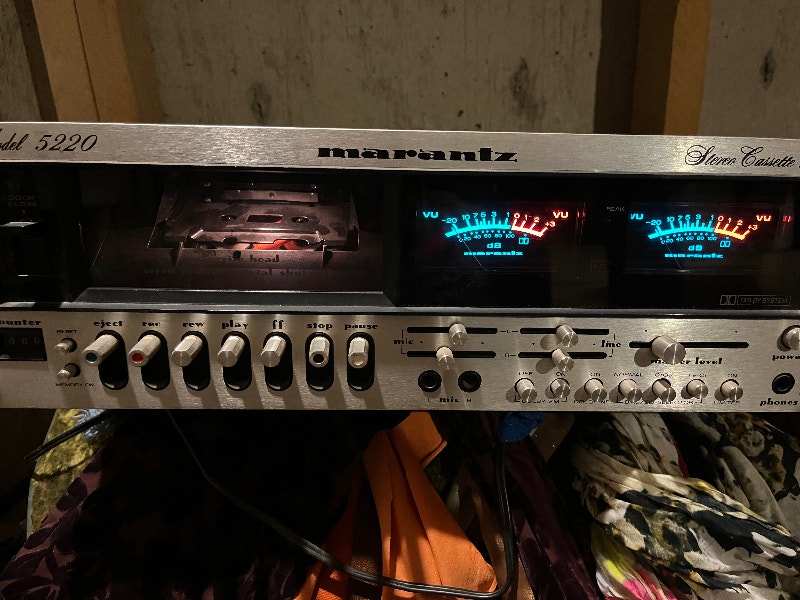 Marantz 5220 cassette deck Stereo Systems & Home Theatre Calgary