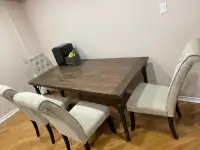 Dinning table ( 4 seater )