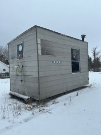 Ice fishing shack 