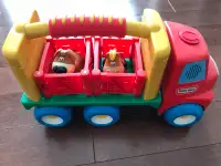 Little Tikes Farm Truck With 2 Animals and Sounds