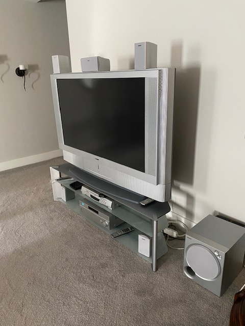 50" SONY TV WITH STAND & SURROUND SOUND & DVD PLAYER in TVs in Ottawa - Image 2