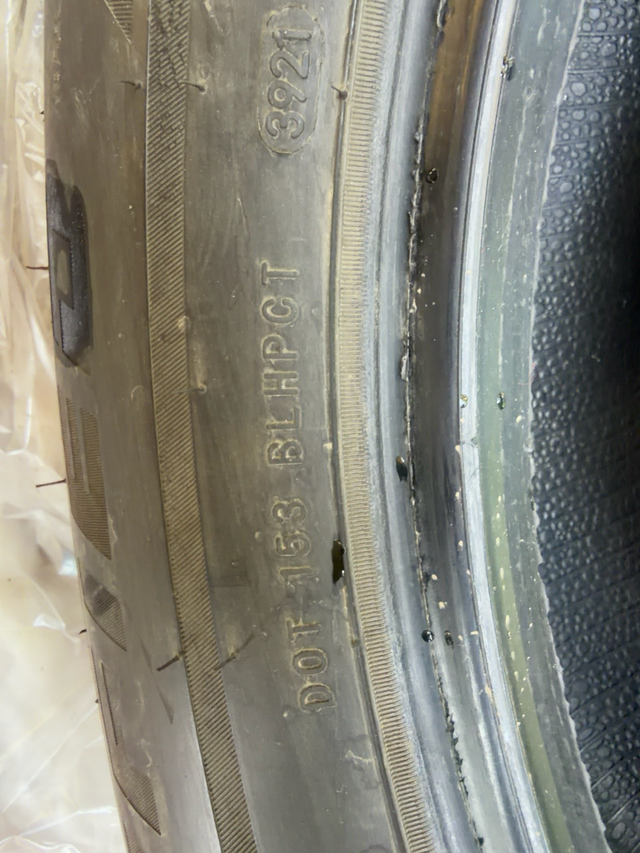 4 pneus d'hiver Michelin WinterTrek 225/65R17 in Tires & Rims in Laval / North Shore - Image 5