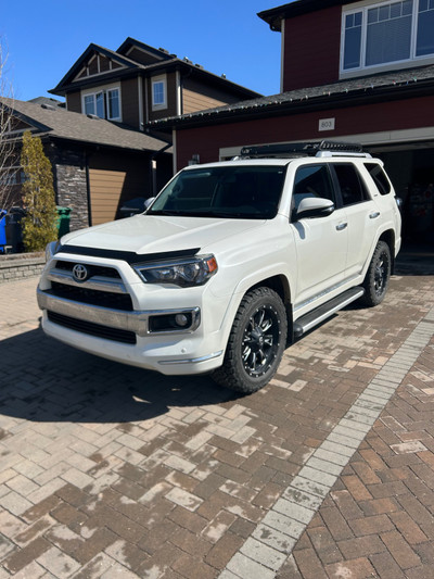 2018 Toyota 4Runner Limited Pearl White