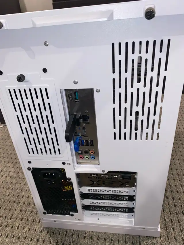 High End Gaming PC in Desktop Computers in Oshawa / Durham Region - Image 4