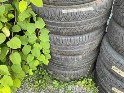 Selling a set of four used 275/60/20 tires, perfect for your truck or SUV, offering reliable perform...