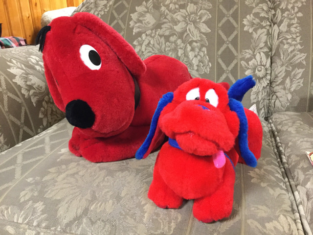 PLUSH CLIFFORD,  PUZZLES. AND. BOOKS in Toys & Games in City of Halifax