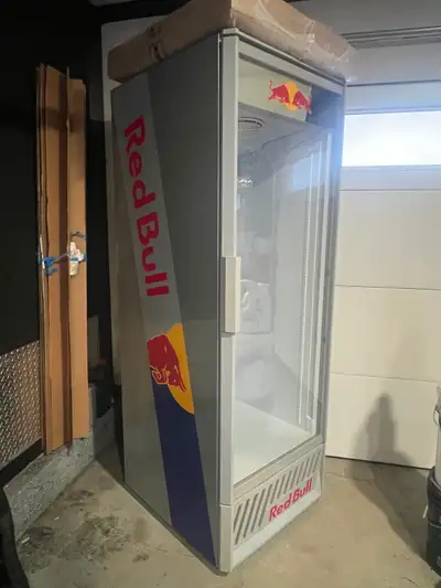 Commercial cooler/fridge, View more