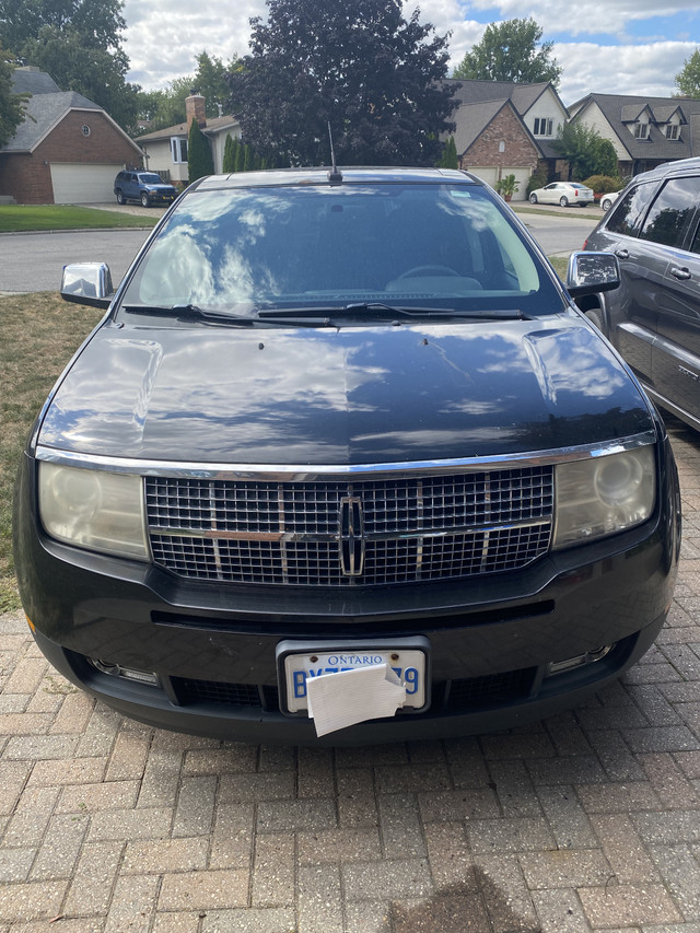 2010 Lincoln MKX - AWD in Cars & Trucks in Windsor Region - Image 2