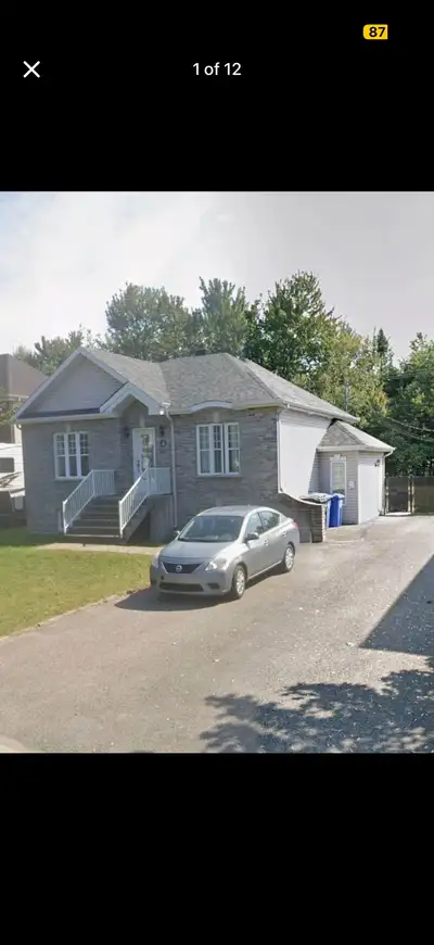 SUPERBE BACHELOR 4 ½ lumineux à louer – secteur Blainville Nord Disponible dès le 1er juillet, ce lo...