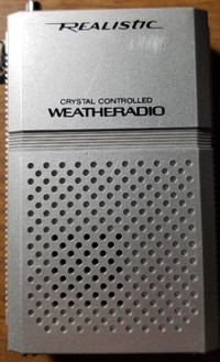 Vintage Realistic Crystal Controlled Weather Radio